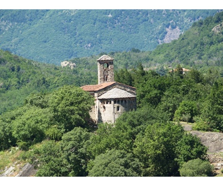 Santo Stefano di Sessano Church