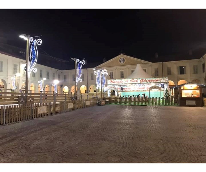 IVREA ON ICE - PISTA DI PATTINAGGIO