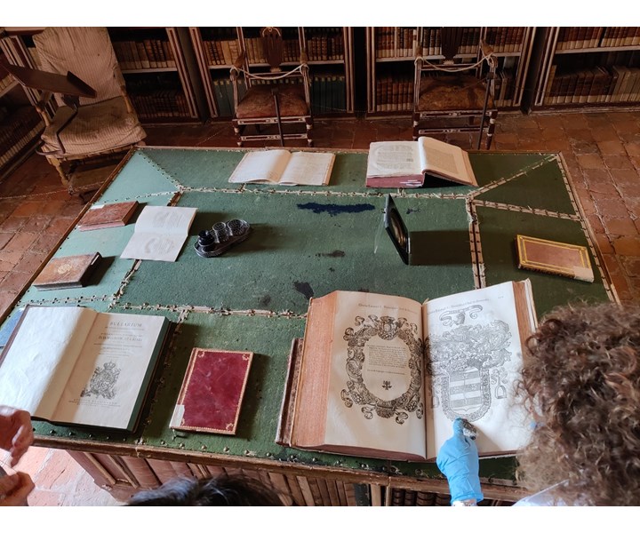 LA BIBLIOTECA. VISITE SPECIALI, PERCORSI INEDITI