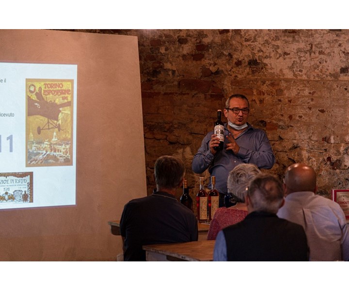 DEGUSTAZIONE VERMOUTH IN CASTELLO 